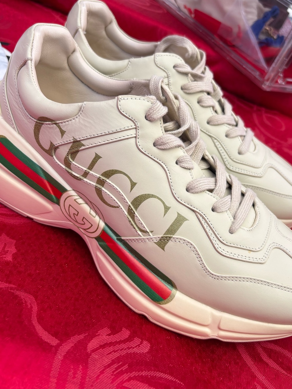 Gucci Cream Leather Sneakers with Green-Red Stripe